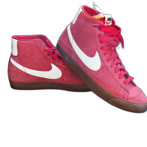 Nike Blazer Mid '77 Suede Sneakers Men's Size 11.5 - Red C1172-600